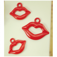 Wholesale metal zinc alloy enamel pink red lips pendant