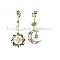 Fashion contracted the sun the moon asymmetric stud earrings! wholesale! wholesale